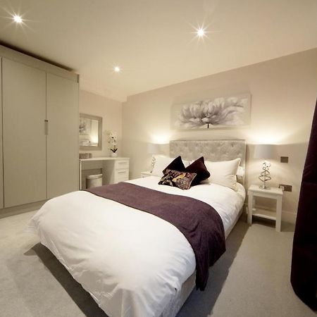 Ritual Stays: Stylish City Centre Flat with Workspace St Albans Exterior photo